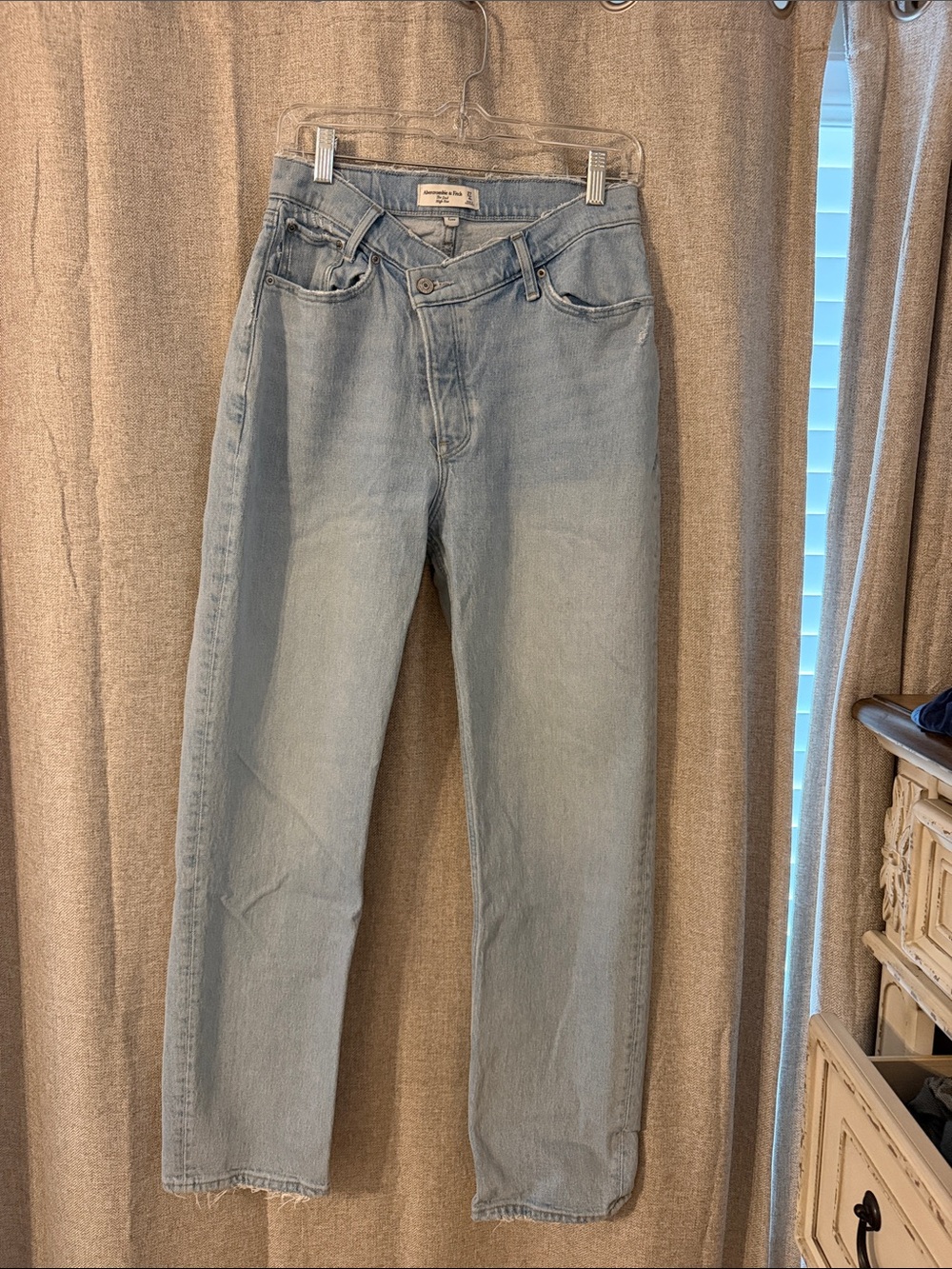 Abercrombie & Fitch Curve Love The Dad High Rise